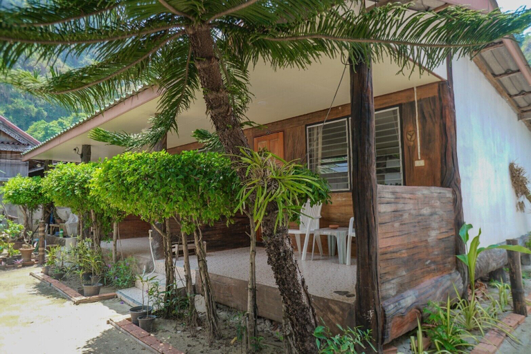 Exterior & Views 2, Phi Phi Nice Beach Resort, Mueang Krabi
