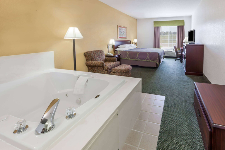 Bathroom 4, Super 8 by Wyndham Hillsboro TX, Hill