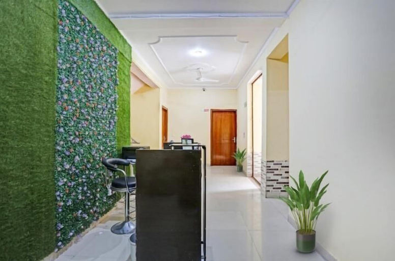 Bathroom, Ashvin Palace, Gurgaon