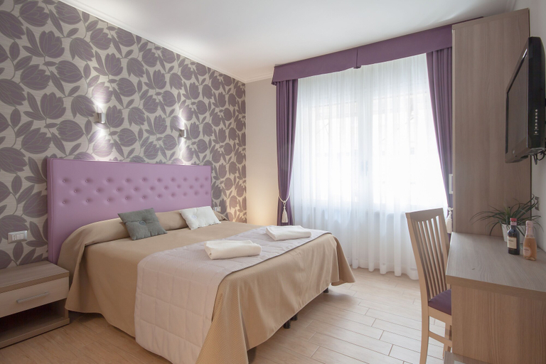 Bedroom 2, Rome King Suite, Roma
