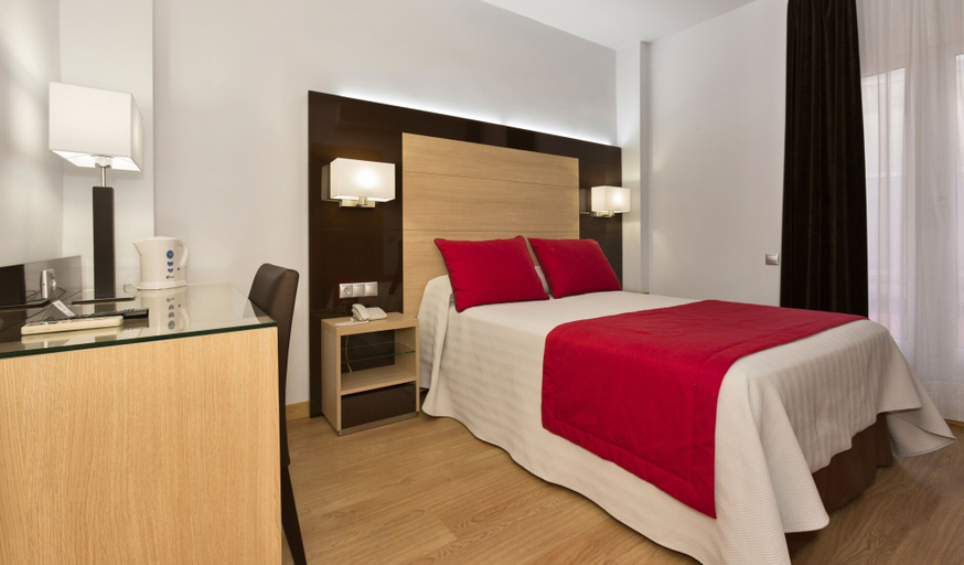 Bedroom 5, Hotel Baviera, Málaga