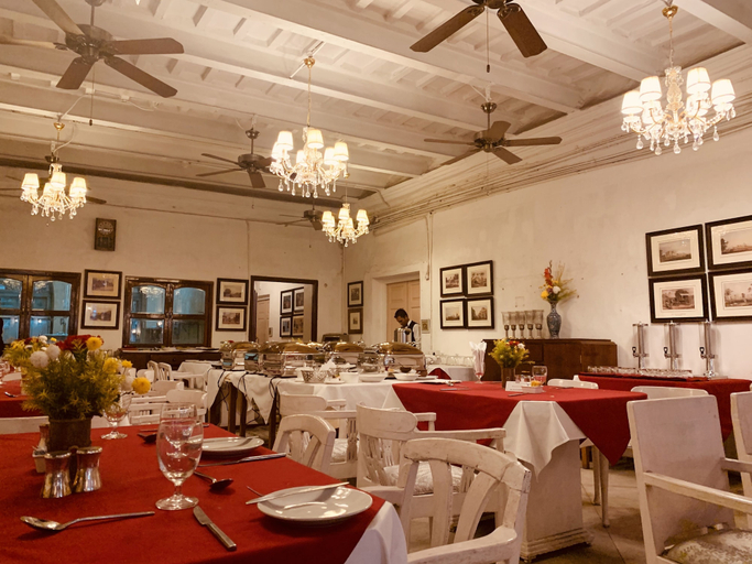 Food & Drinks 5, The Elgin Fairlawn Kolkata, Kolkata