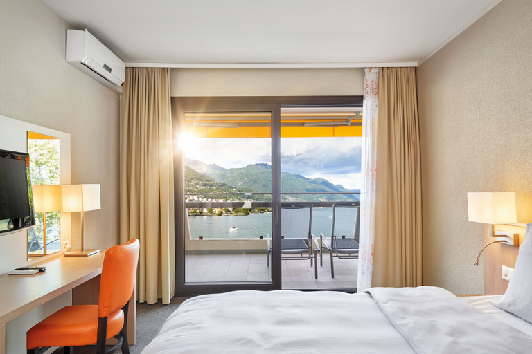 Bedroom 4, Hotel Arcadia Locarno, a Trademark Collection by Wyndham, Locarno