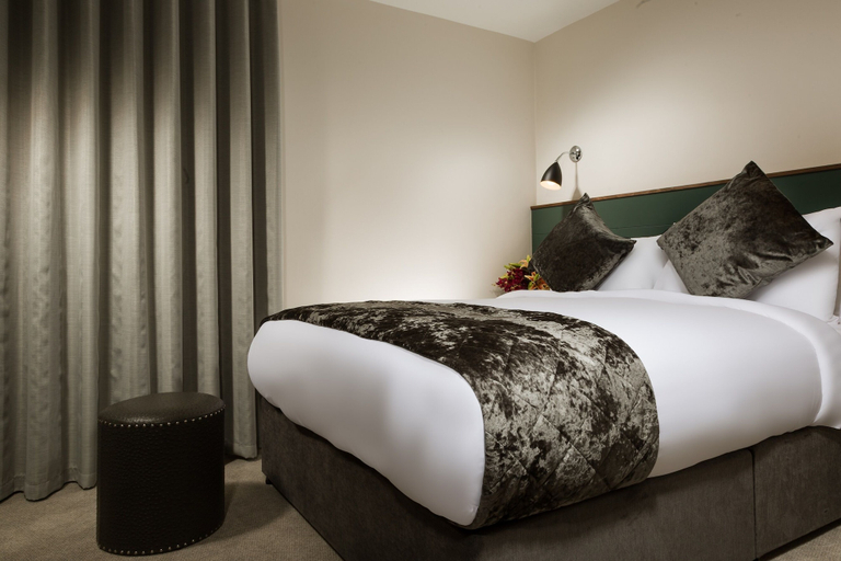 Bedroom 2, No 9 Rathgar, Dublin