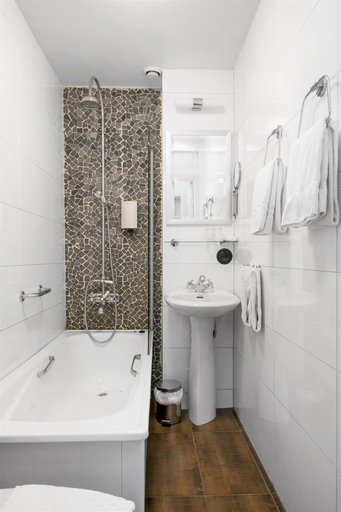 Bathroom 4, Hotel Concordia, Lund
