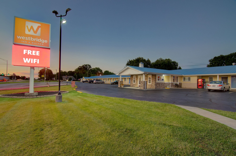 Exterior & Views 2, Westbridge Inn and Suites, Henry
