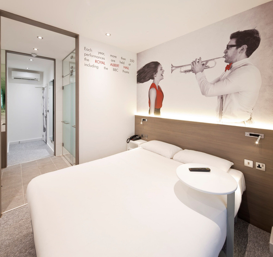 Bedroom 3, Heeton Concept Hotel Kensington, London