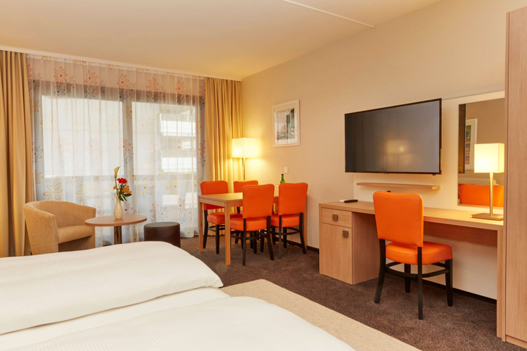 Bedroom 3, Hotel Arcadia Locarno, a Trademark Collection by Wyndham, Locarno
