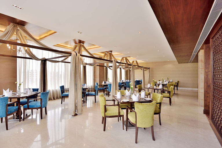 Food & Drinks 5, Country Inn & Suites by Radisson, Kota, Kota