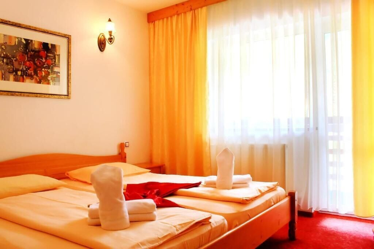 Bedroom 3, PENSIUNEA MAI, Rasinari