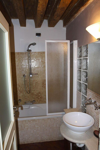 Bathroom 3, Residenza Laguna, Venezia