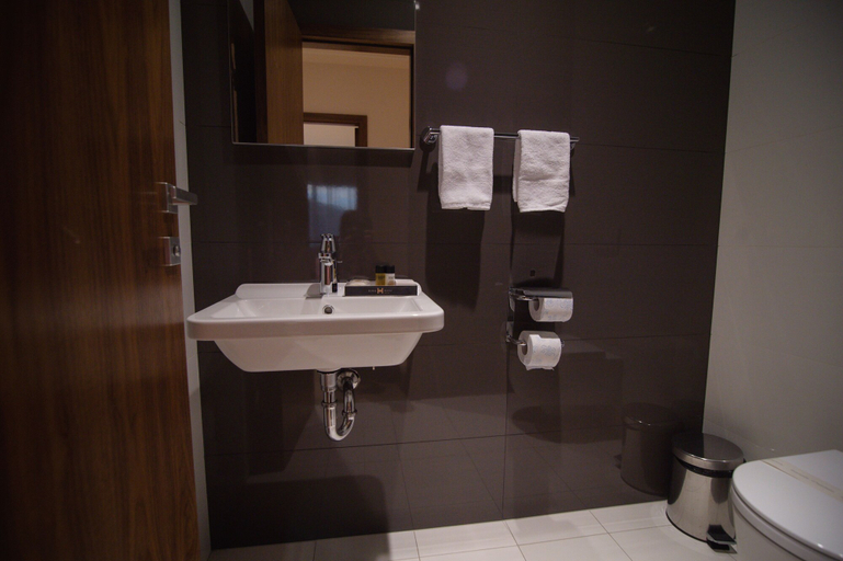 Bathroom 5, Hotel Mepas, Herzegovina-Neretva