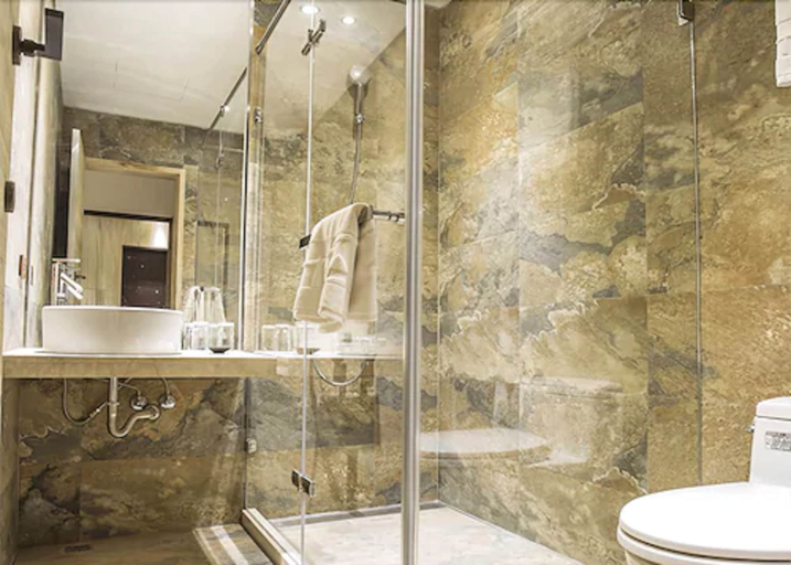Bathroom 4, The Tree House, Kaohsiung