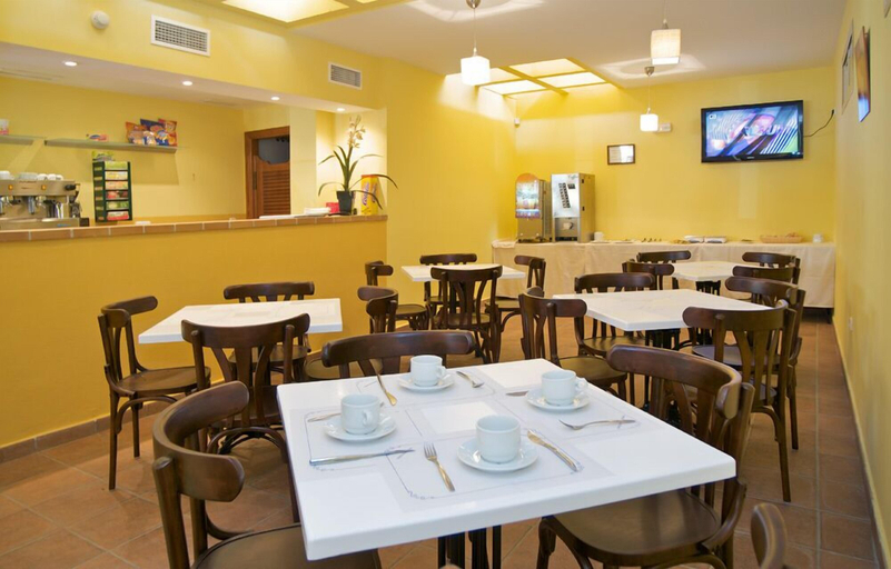 Food & Drinks 5, Apartamentos Vista Real, Cádiz