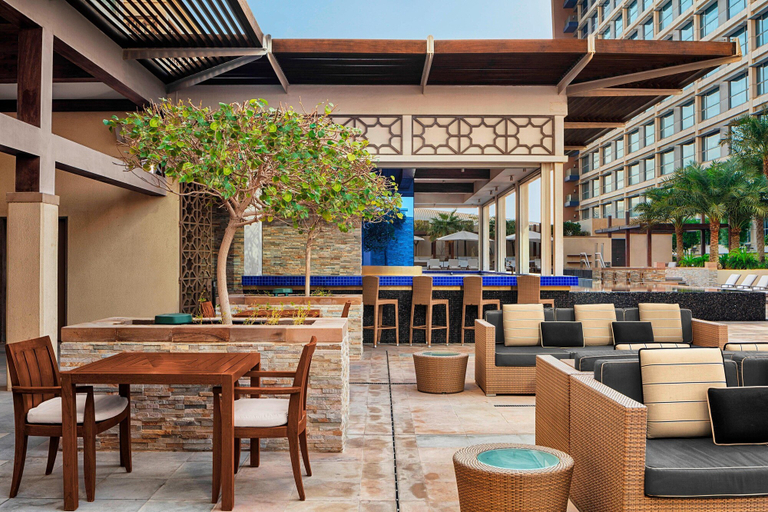 Food & Drinks 5, The Westin City Centre Bahrain, Manama