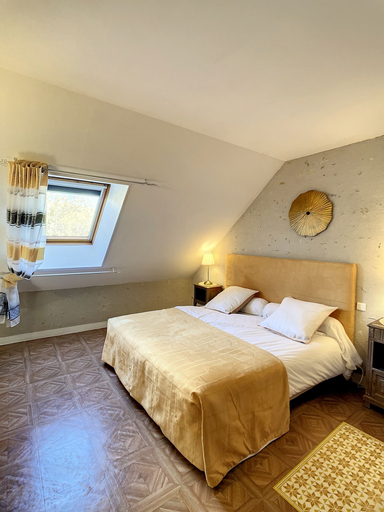 Bedroom 3, L'Orée des Vignes, Nièvre