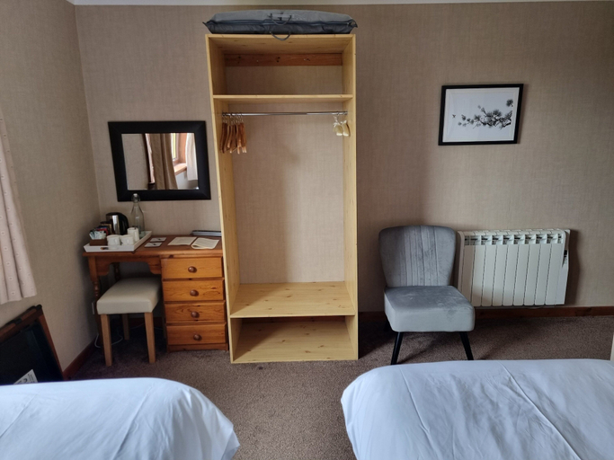 Bedroom 2, Brae Lea Guest House, Eilean Siar