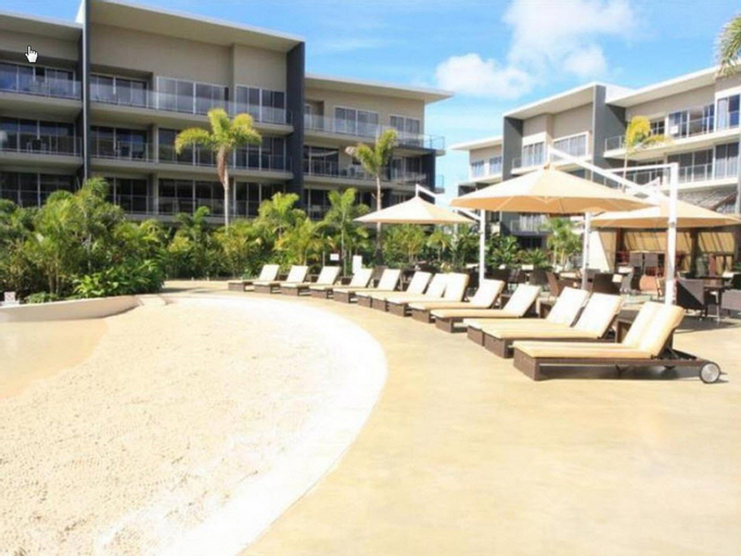 Exterior & Views 2, Azzura Greens Resort, Gold Coast