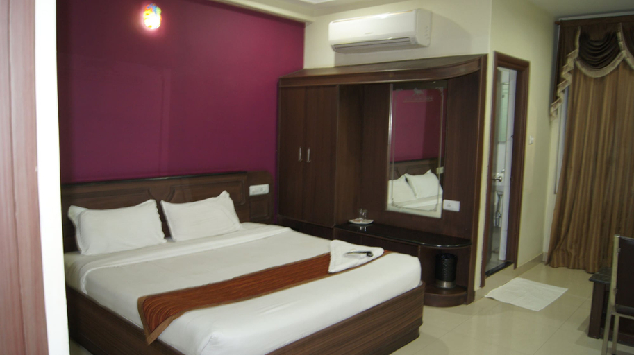 Bedroom 3, Hotel MGM Grand, Chittoor
