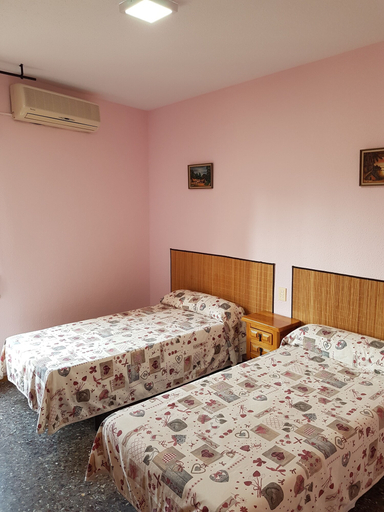 Bedroom 2, Hostal L Escaleta, Castellón