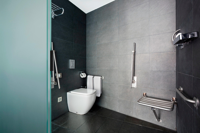 Bathroom 5, W Barcelona, Barcelona