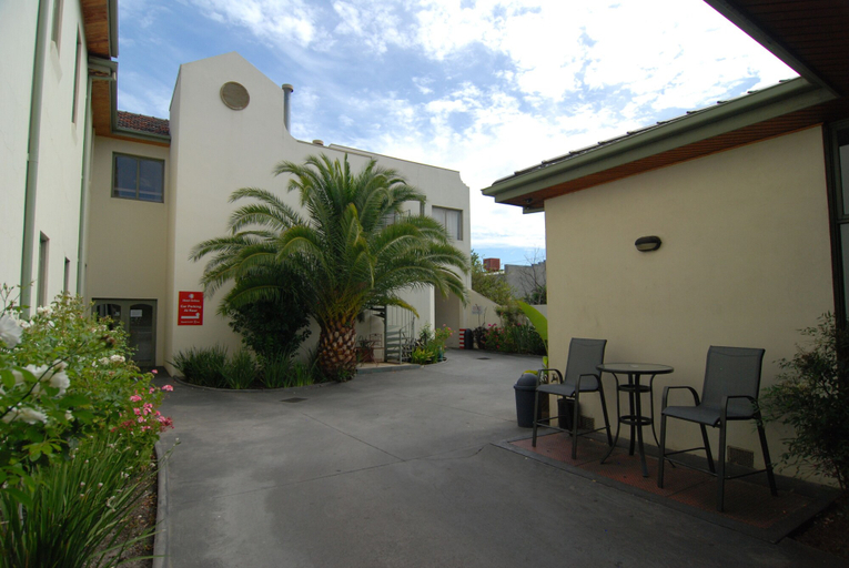 Exterior & Views 3, Brunswick Tower Hotel, Melbourne