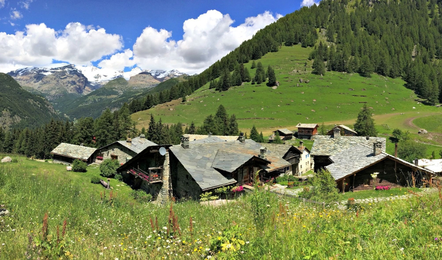Exterior & Views 2, Hotellerie De Mascognaz, Aosta