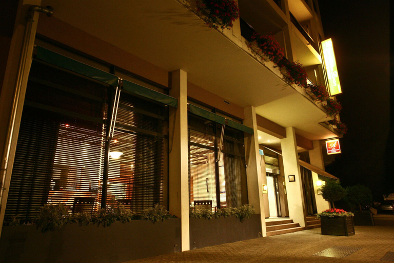Exterior & Views 2, Le Jean-Sebastien Bach, Bas-Rhin