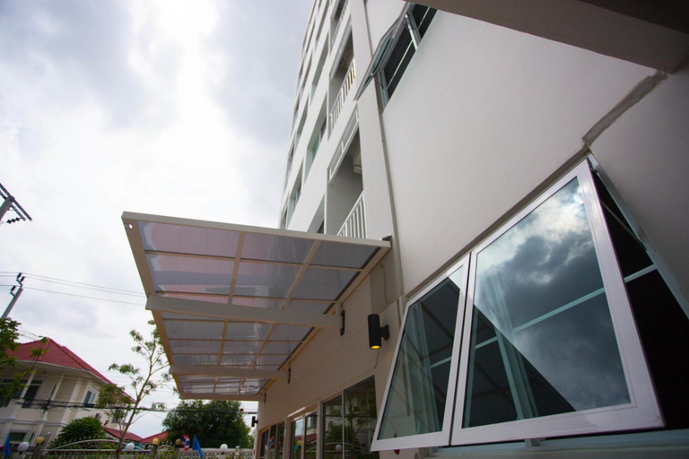 Exterior & Views 2, Des Res Hotel and Residence, Muang Samut Prakan