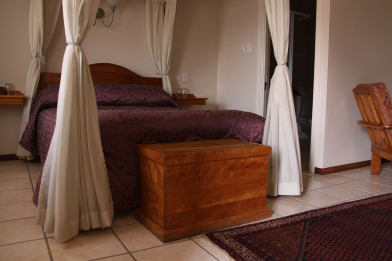 Bedroom 2, Red Mountain House, Thabo Mofutsanyane
