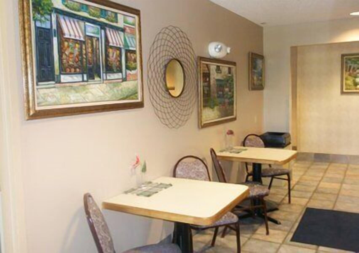Others 5, Econo Lodge Meadville, Crawford