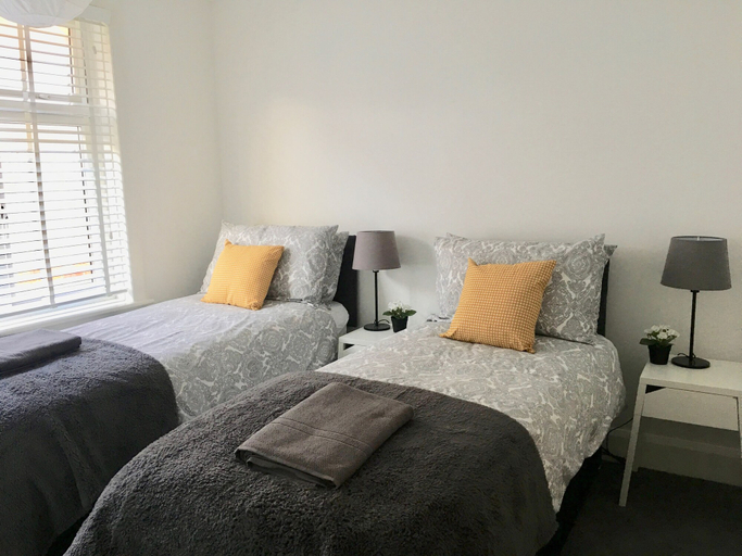 Bedroom 2, Highfield University House, Southampton