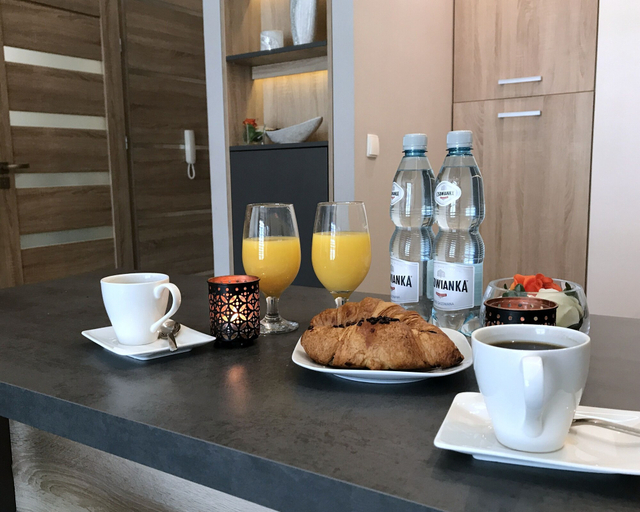 Food & Drinks 5, 4UApart - Apartment suite Platan Grey, Świnoujście
