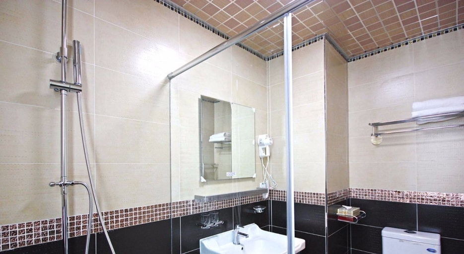 Bathroom 4, Amibao Resort, Pingtung