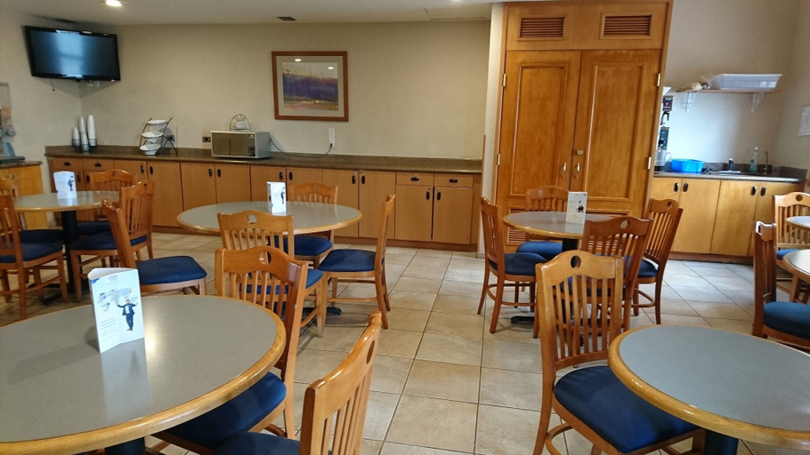 Food & Drinks 5, Microtel Inn & Suites by Wyndham Chihuahua, Chihuahua