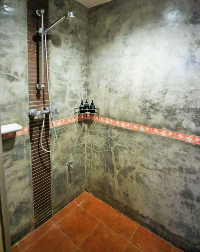 Bathroom 3, Palita Lodge, Ko Phangan