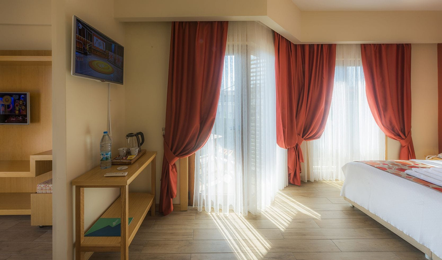 Bedroom 3, Esida Hotel, Ayvacık