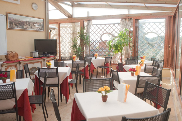 Food & Drinks 5, Hotel Antico Acquedotto, Rome