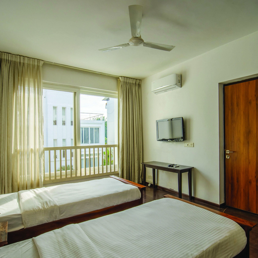 Room 4, Quill Residence Candolim Goa, North Goa