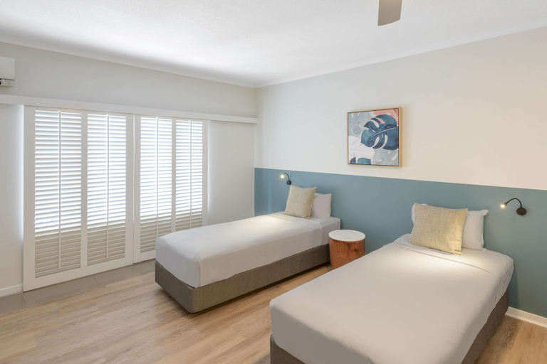 Bedroom 4, Ramada Resort by Wyndham Port Douglas, Douglas
