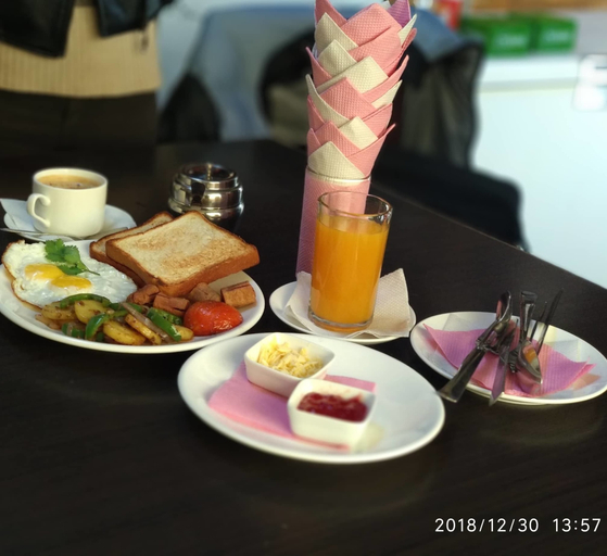 Food & Drinks 5, Sauraha Boutique Resort, Narayani