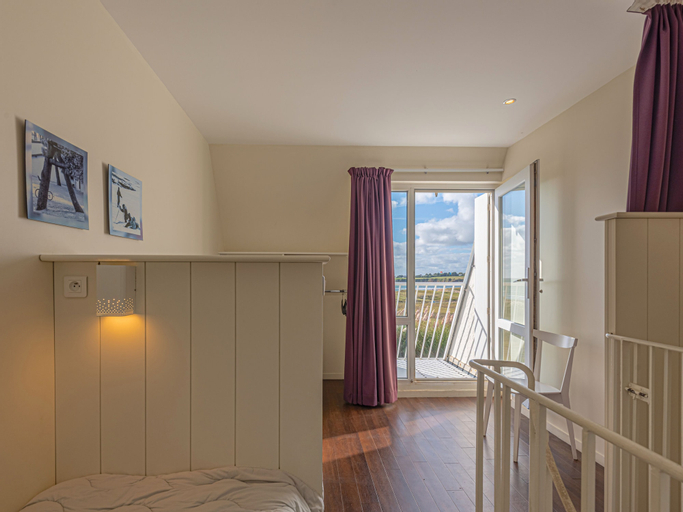 Bedroom 4, Vacancéole - Résidence Sud Océan, Yonne