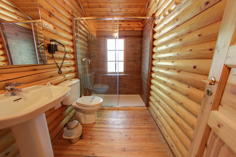 Bathroom 4, Balneario San Andrès, Jaén