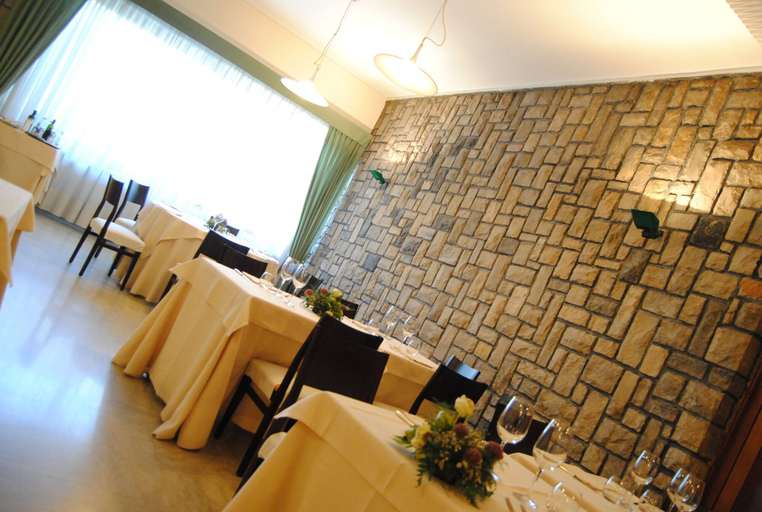 Food & Drinks 5, Hotel Bassetto, Frosinone