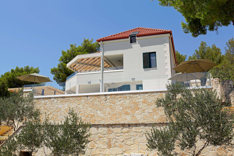 Exterior & Views 2, Beachfront villa Senses for 12 in Milna, Milna