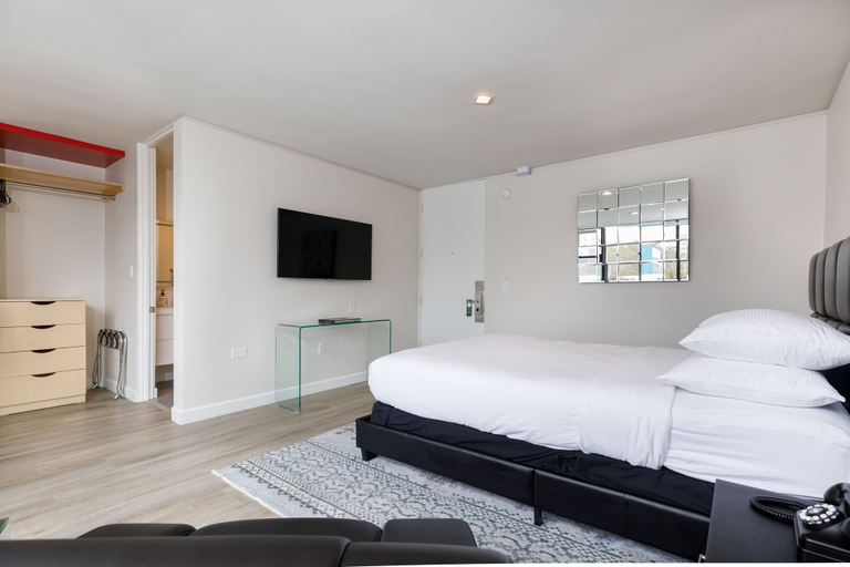 Bedroom 2, Park Plaza Lodge Hotel, Los Angeles
