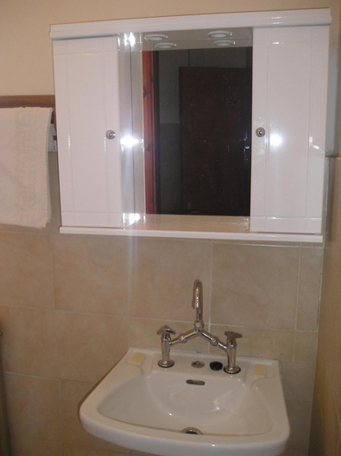 Bathroom 5, Tina Economy Hotel, Crete