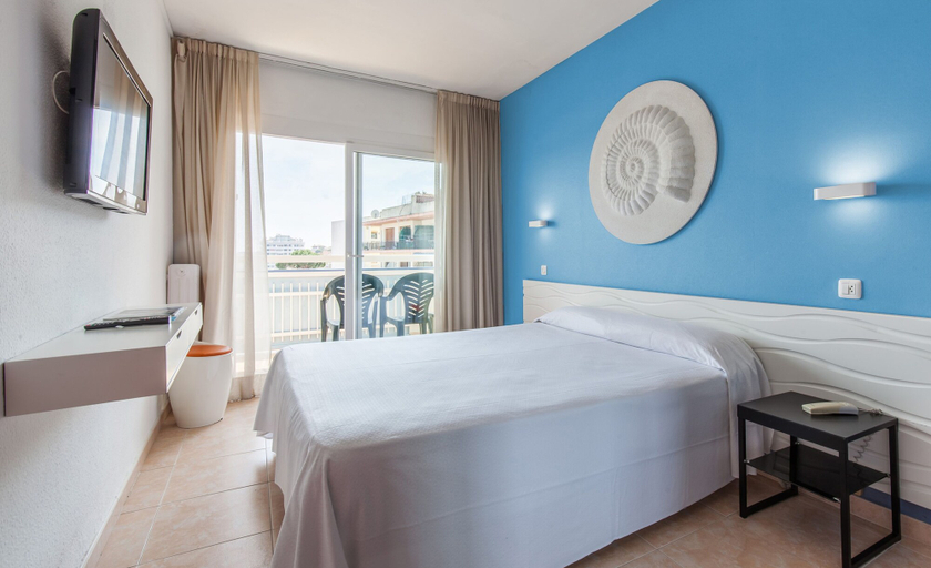 Bedroom 4, BLUESEA Montevista Hawai, Girona