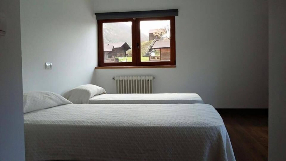 Bedroom 3, Laciana Natura SL, León