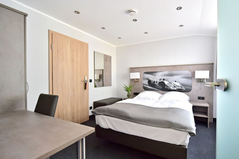 Bedroom 4, GT3 das sportliche Hotel, Ahrweiler